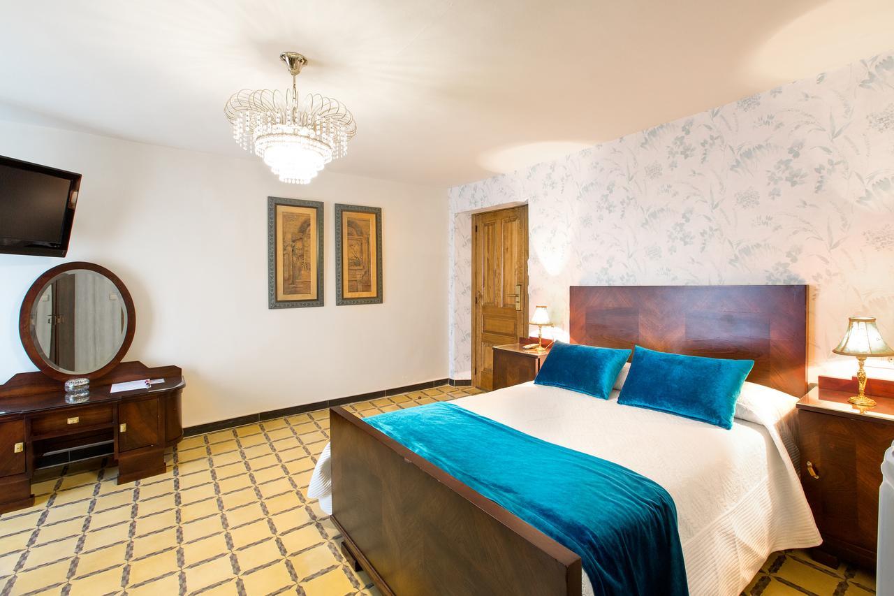 Hotel Villa San Jorge Azanúy Eksteriør bilde